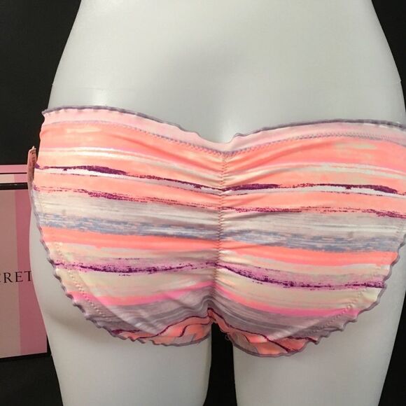 New! Victoria's Secret bikini bottom - Picture 4 of 4